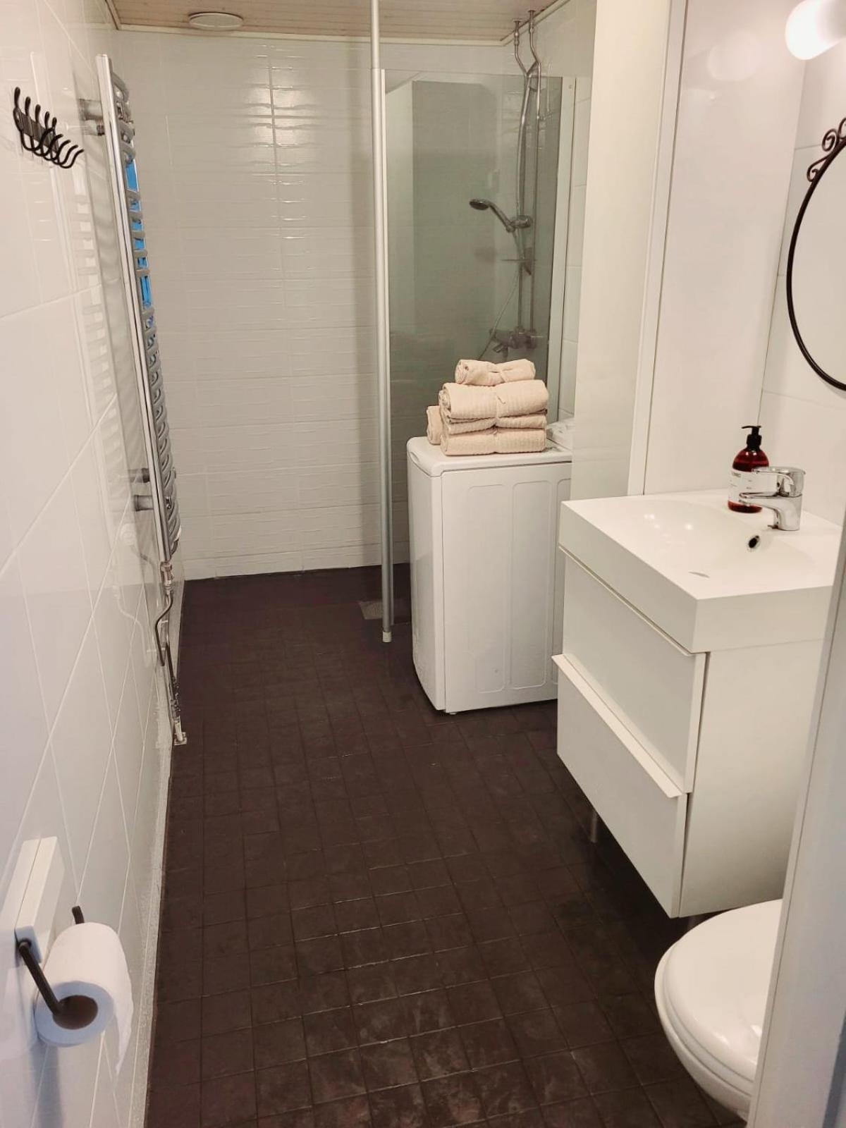Tilava Uudistettu Perheasunto Apartment Rovaniemi Bagian luar foto