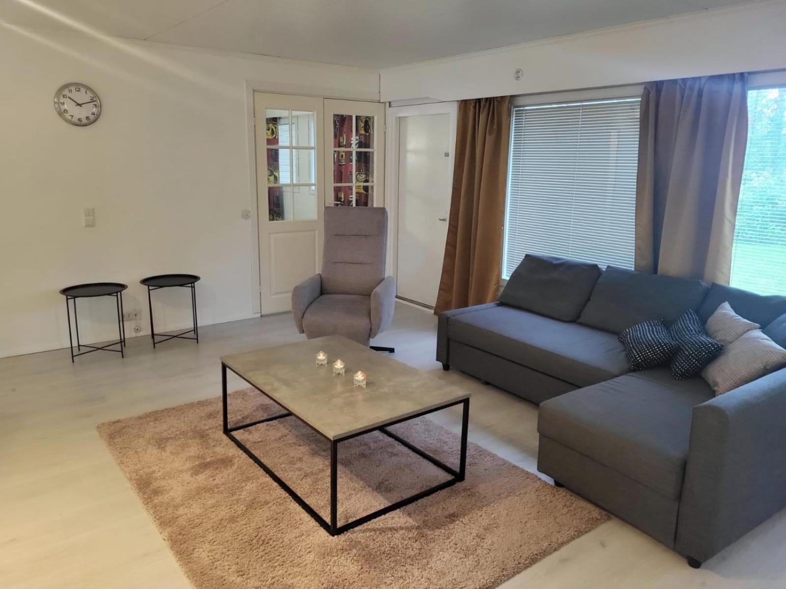 Tilava Uudistettu Perheasunto Apartment Rovaniemi Bagian luar foto